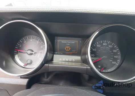 2020 Ford Mustang Ecoboost Fastback z USA, uszkodzony, nr VIN 1FA6P8TH3L5171960